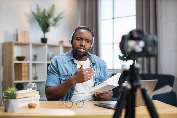 Découvrir les services de streaming vidéo : utiliser Netflix et autres.